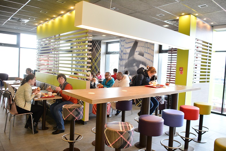 В Перми открылся четвертый ресторан «Макдоналдс». Как это было — в фоторепортаже Business Class