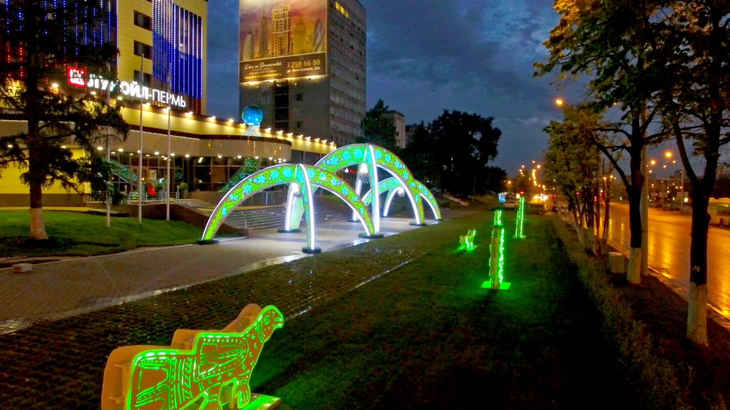 ​«ЛУКОЙЛ» презентовал жителям Перми «зелёный остров» на улице Ленина