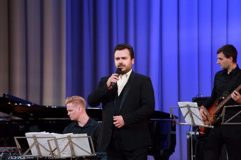 «ЛУКОЙЛ» в Пермском крае подарил жителям Удмуртии и Прикамья концерты с участием известных оперных певцов