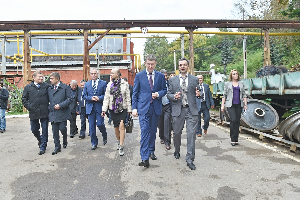 Губернатор презентовал депутатам проект развития набережной