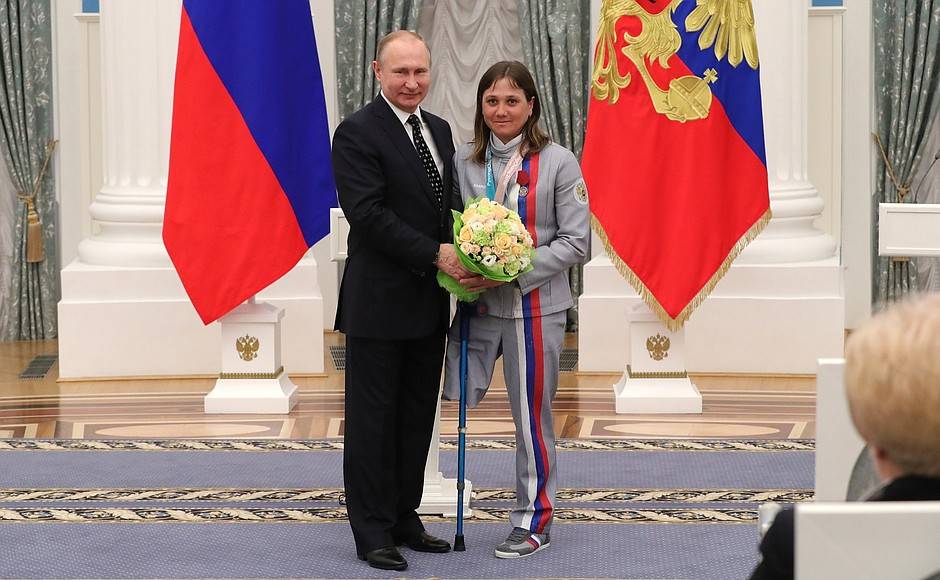 ​Владимир Путин наградил пермячку, завоевавшую бронзу на паралимпийских играх в Пхенчхане
