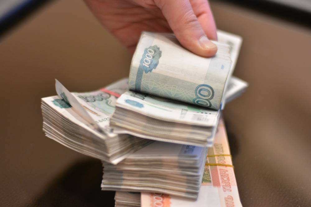 Средняя заработная плата жителей Пермского края за январь составила 39 тысяч рублей
