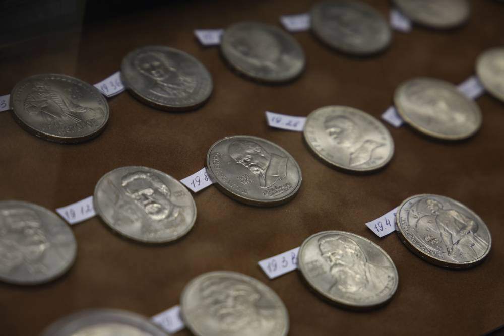 Памятные монеты 2024 года. Монеты 2024. Юбилейные монеты 2024. Монеты 2024 года выпуска. План монет на 2024 год.