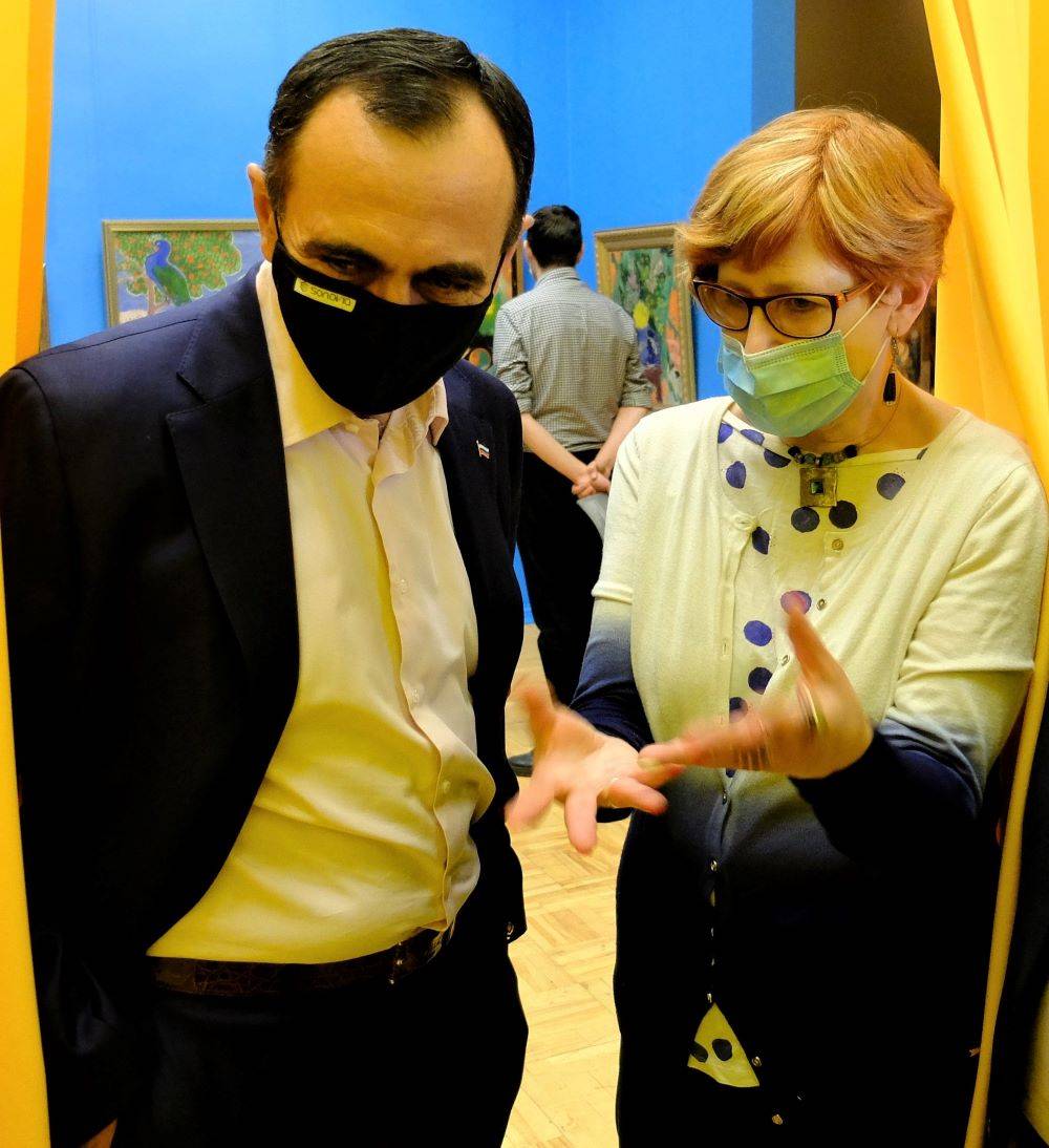 Погружение в прекрасное. В Пермской художественной галерее открылась выставка «Внутри картины»