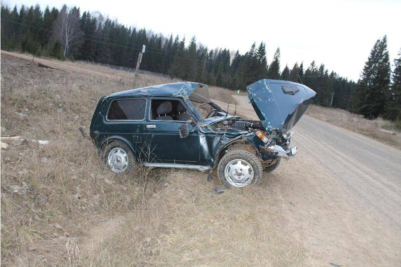 В Пермском крае водитель автомобиля «​Нива» получил смертельные травмы в ДТП