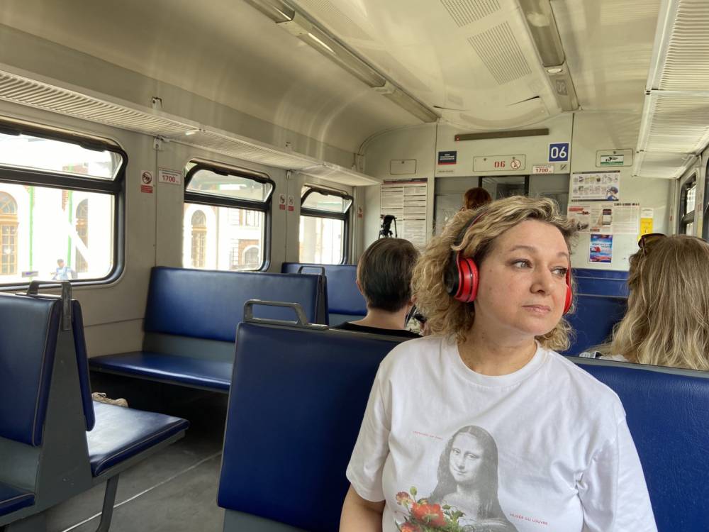 ​В кольцевой «Ласточке» в Перми можно послушать аудиоспектакль Театра-Театра «ПопуТТчики» (16+)