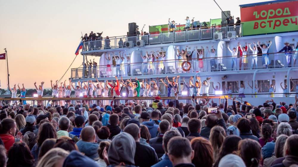 Празднование 300-летия Перми продолжилось фестивалем «Город встреч»