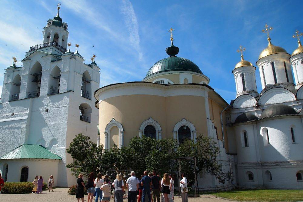 Путешествие к центру Золотого кольца. Пермякам стали доступны прямые рейсы в Ярославль