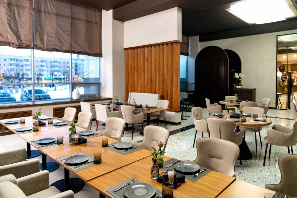 Столы и рюмки​. ТОП-5 новых кафе и ресторанов Перми, которые открылись в 2023 году