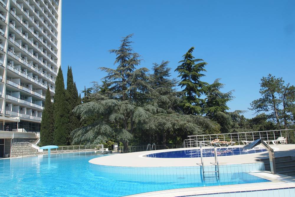 Аналитики составили ТОП-10 направлений для длительного отдыха в апреле