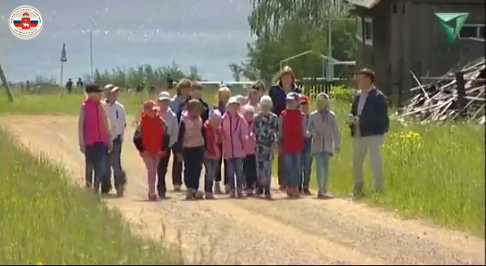 ​Школьники провели экскурсию по селу Бабка 
