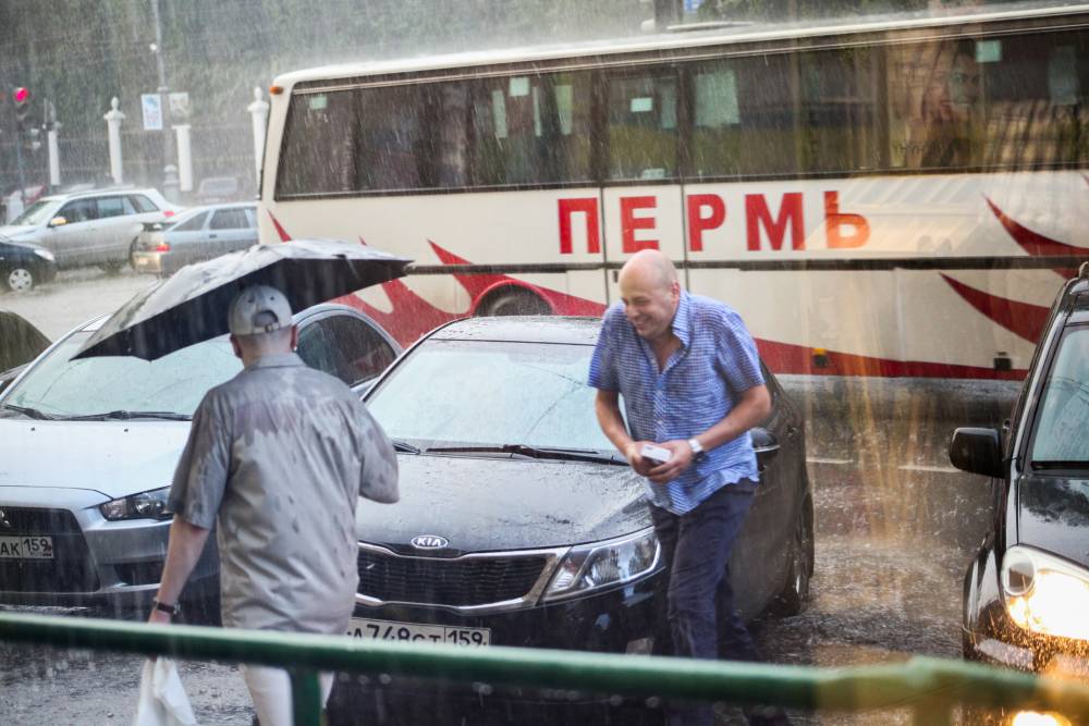 МЧС предупредило о сильных ливнях в Пермском крае