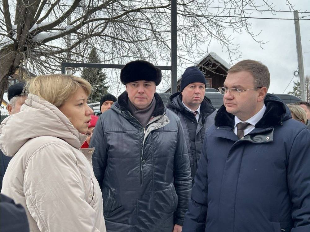 ​Глава Перми Эдуард Соснин дал ряд поручений после выезда в Мотовилихинский район