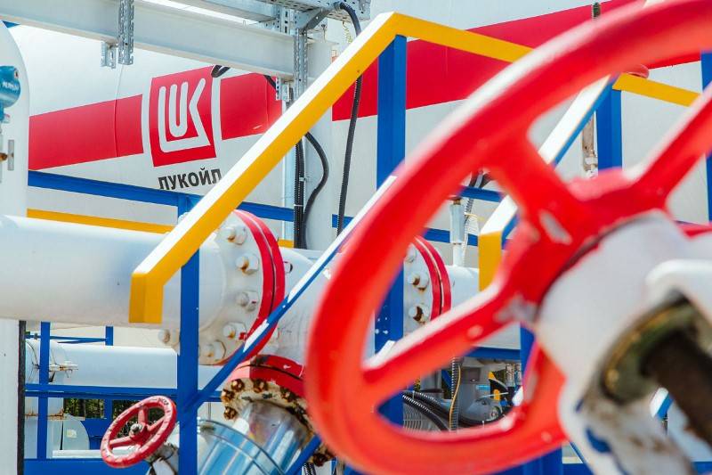 У пермских нефтяников – новый коллективный договор. Суммы некоторых выплат увеличены в разы