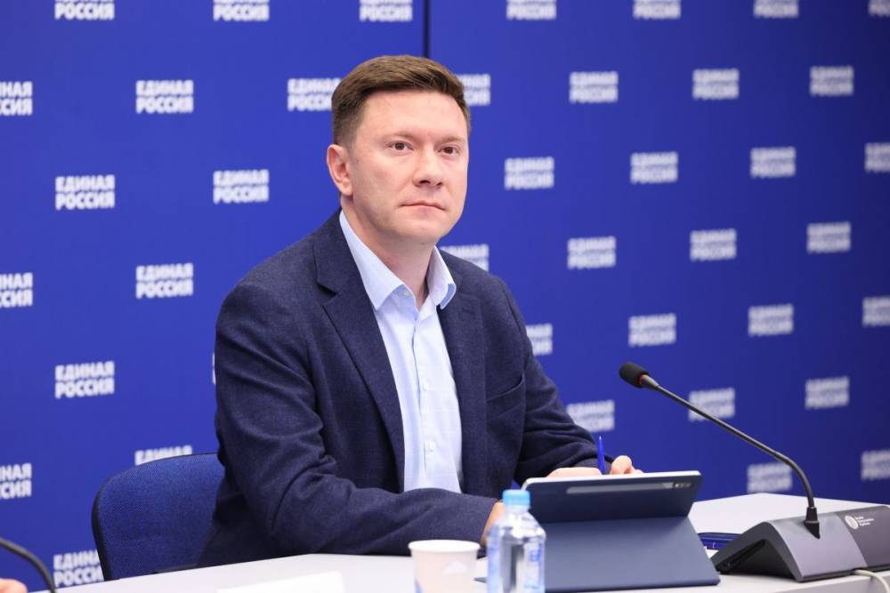 «Единая Россия» запустила в регионах мониторинг готовности домов к отопительному сезону