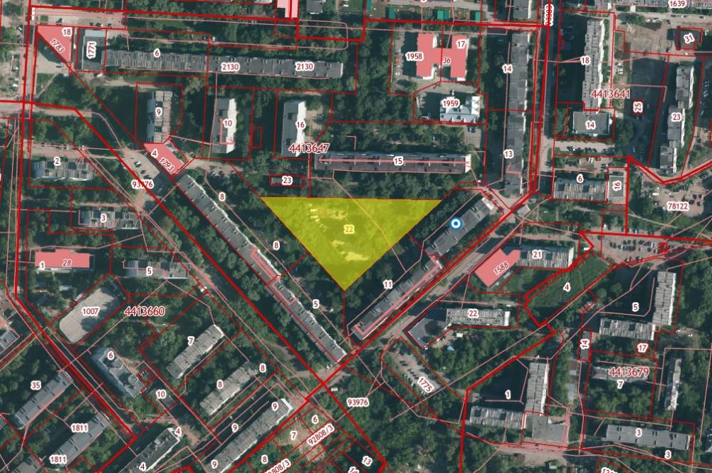 ​В Перми в микрорайоне Крохалева продается участок для строительства апартаментов