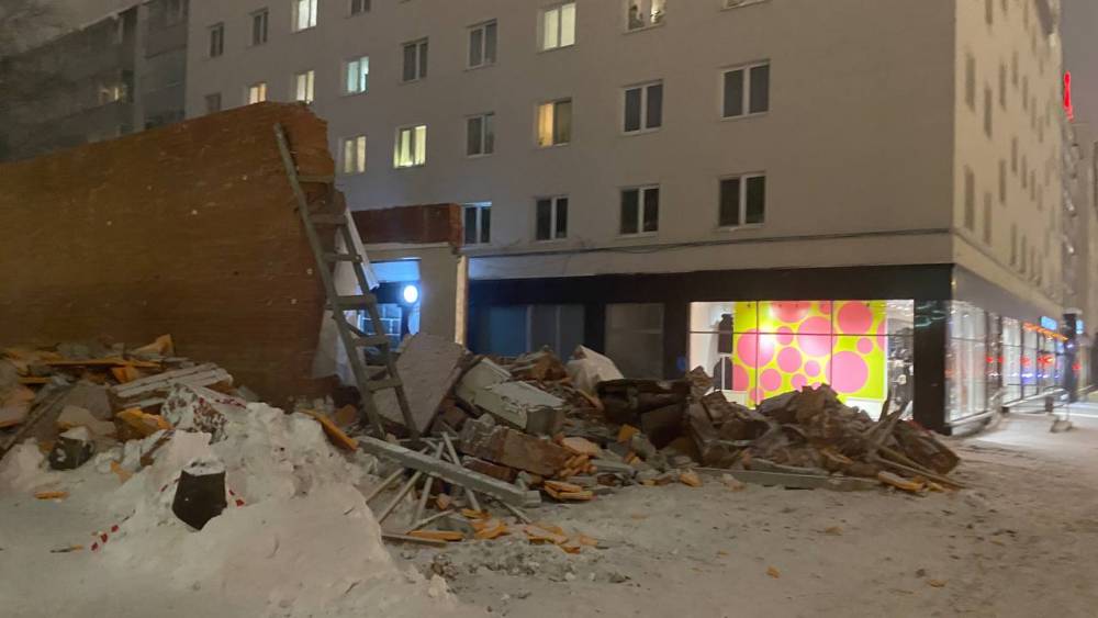 ​В центре Перми сносят изъятое здание кафе-шавермы «Марья»