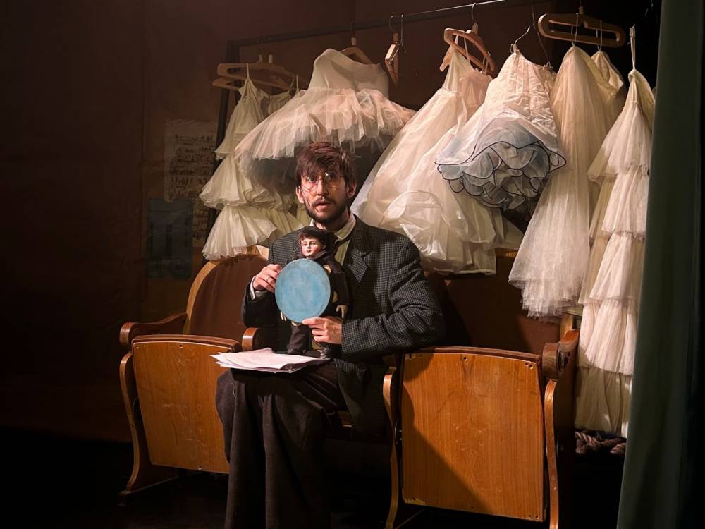 В конце мая в Театре-Тятрике покажут премьеру «Тео – театральный капитан» (6+)