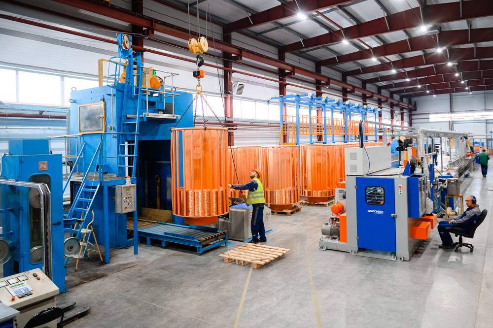 Стабильность края – в развитии производств. Большое интервью с Дмитрием Махониным