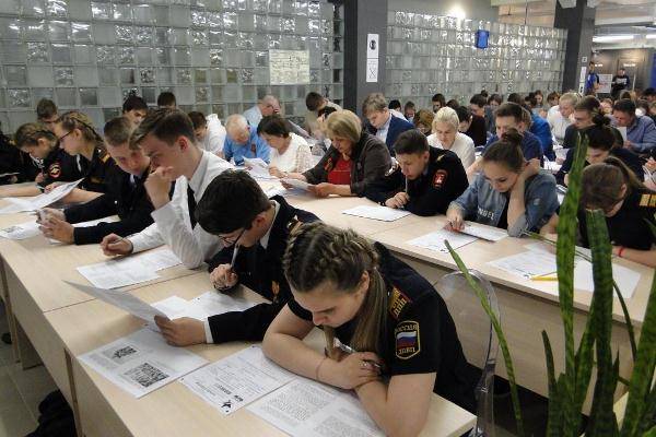 ​В Прикамье написали «Диктант Победы»