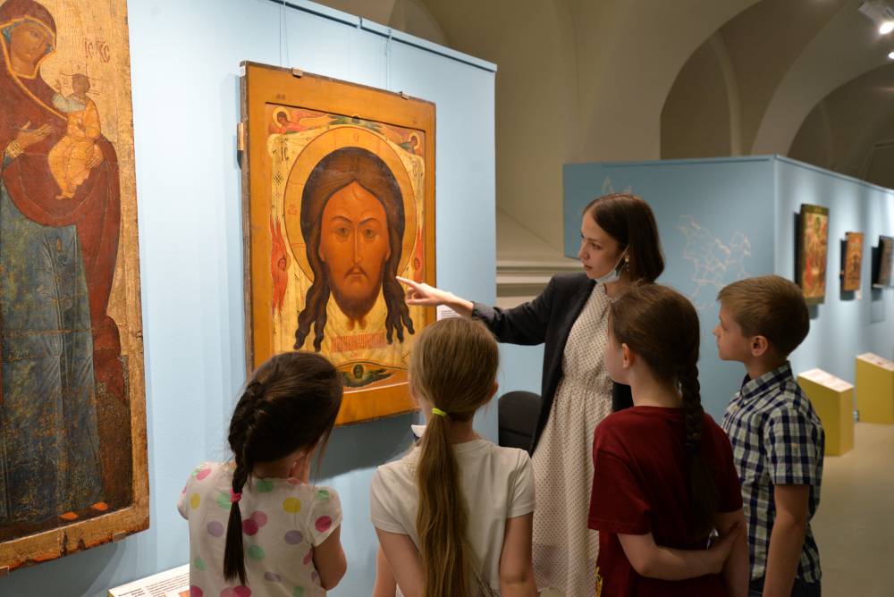 Видеть, знать, верить. В Пермской галерее – интерактивная выставка для детей «Неземная красота»