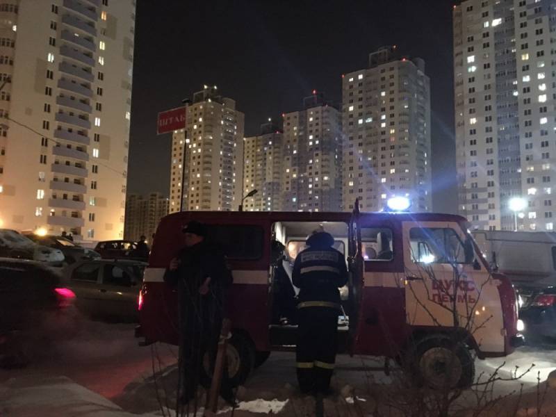 ​В МЧС рассказали подробности пожара в пермской 10-этажке 
