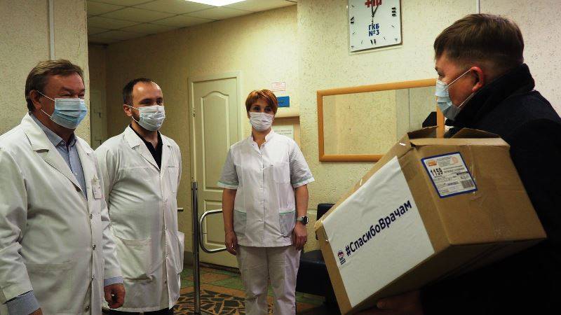 ​В Перми прошла федеральная акция благодарности медикам «Маленькие радости для врачей»