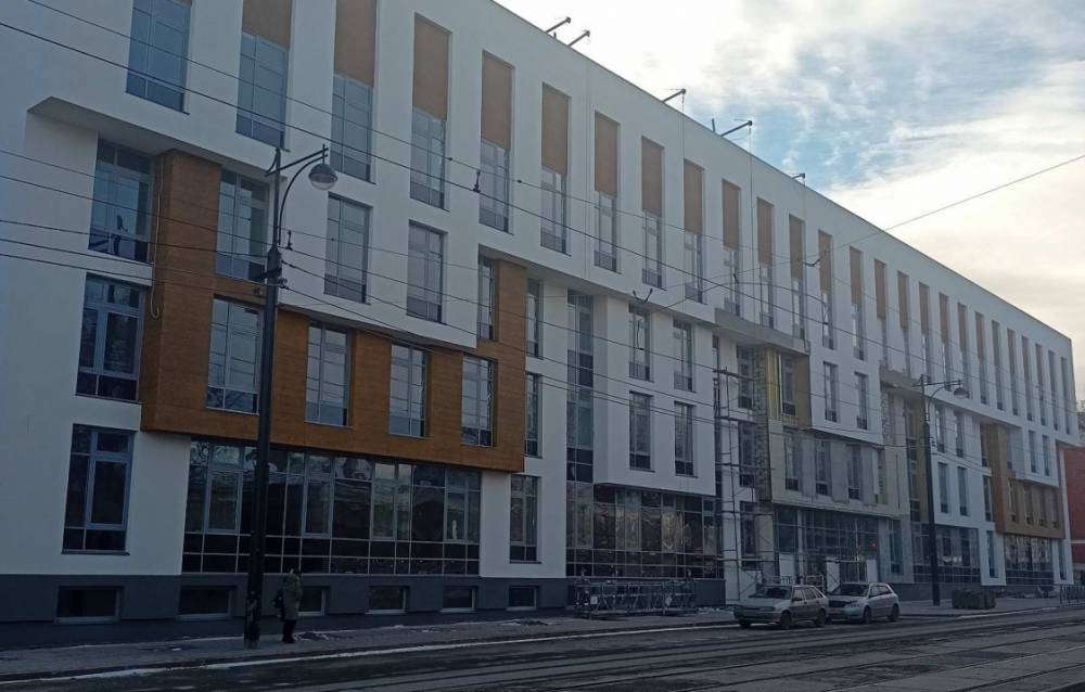 ​Готовность нового здания городской поликлиники на улице Ленина в Перми составляет около 80 %