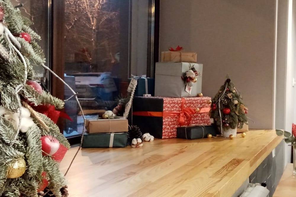 ​Массовая вакцинация и официальная «удаленка». Что еще нового ждет россиян в 2021 году?