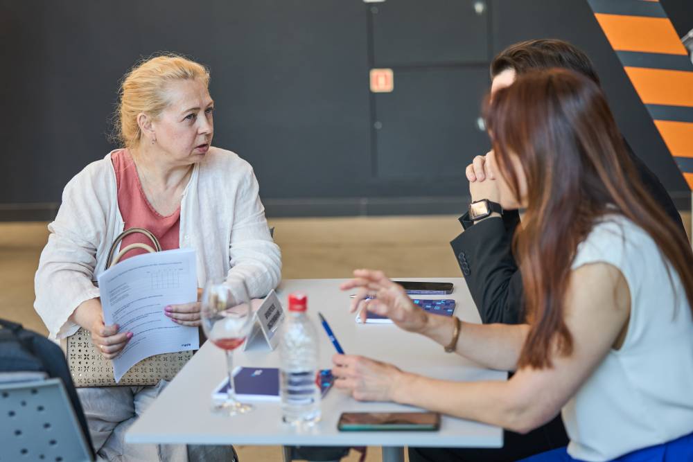 Клиенты ВТБ получили 10 млрд рублей через упрощенный налоговый вычет 