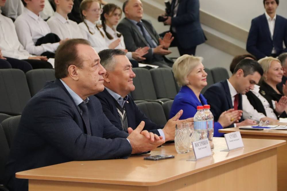 ​Участниками Парламентских уроков в Пермском крае стали три тысячи школьников и студентов