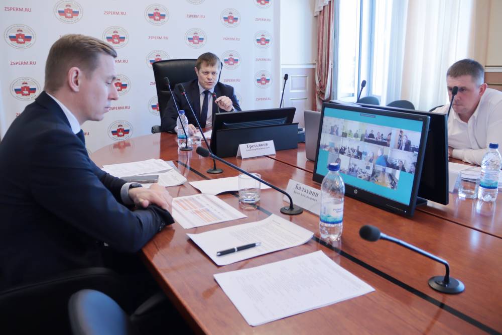 ​Валерий Сухих: программа «Комфортный край» позволяет улучшить условия жизни в территориях