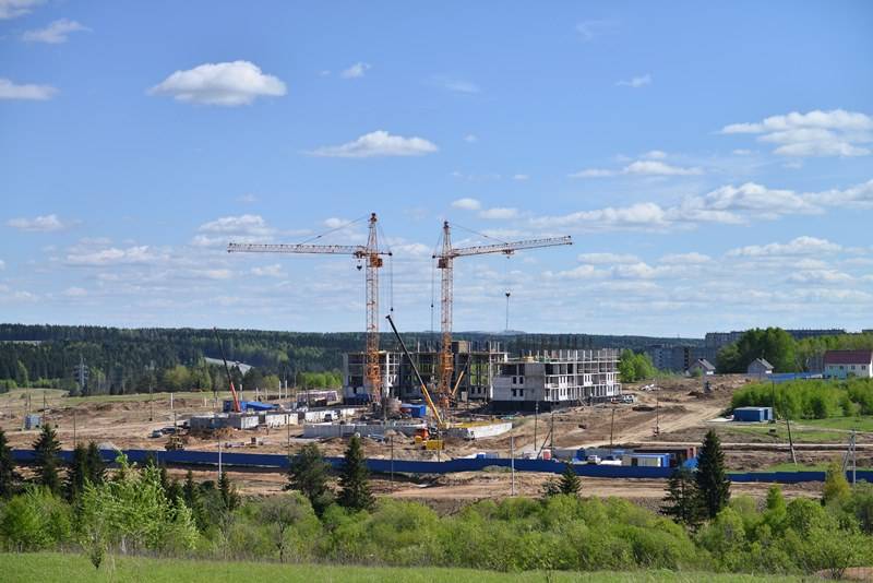 В микрорайоне ЕвроХима растут дома