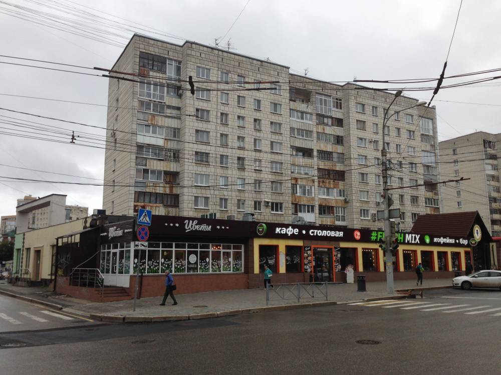 ​На Комсомольском проспекте продаются помещения бывших ресторанов, которые планировали снести