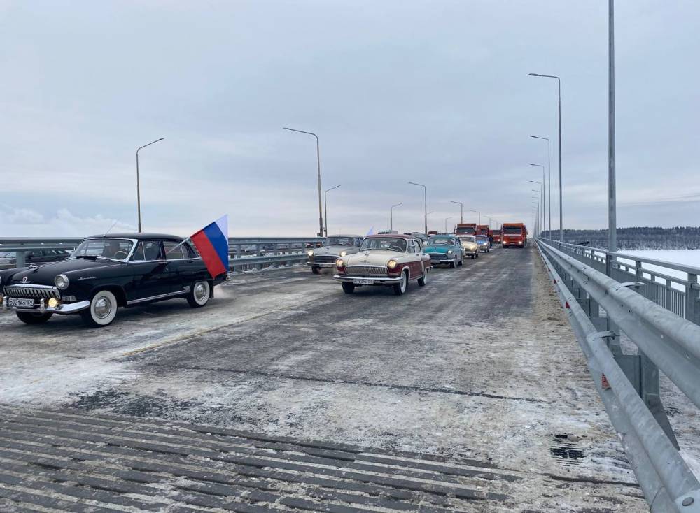 ​В Пермском крае запущено движение по новому мосту через реку Чусовую