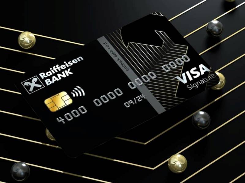 ​Райффайзенбанк запустил карту с кэшбэком 1,5 % для премиальных клиентов