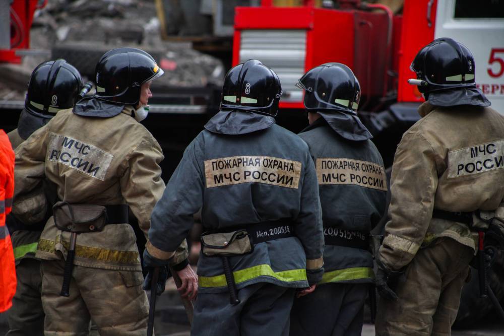 В центре Перми загорелся жилой дом