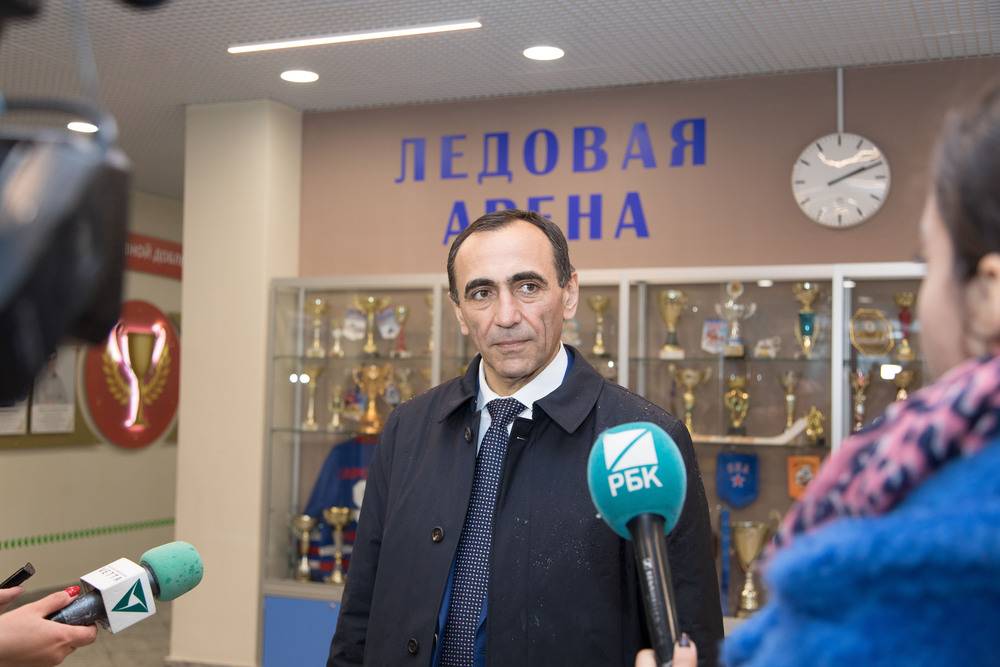 ​Вперед и вверх. Большое интервью с депутатом Законодательного Собрания Арменом Гарсляном 