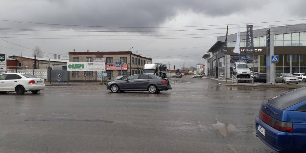 В Перми в результате ДТП перевернулась «Газель»