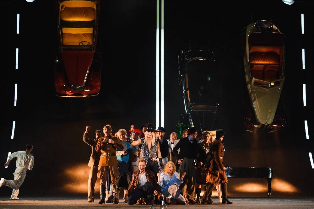 ​Новый мюзикл «Три товарища» (16+) в Театре-Театре представили пять единомышленников