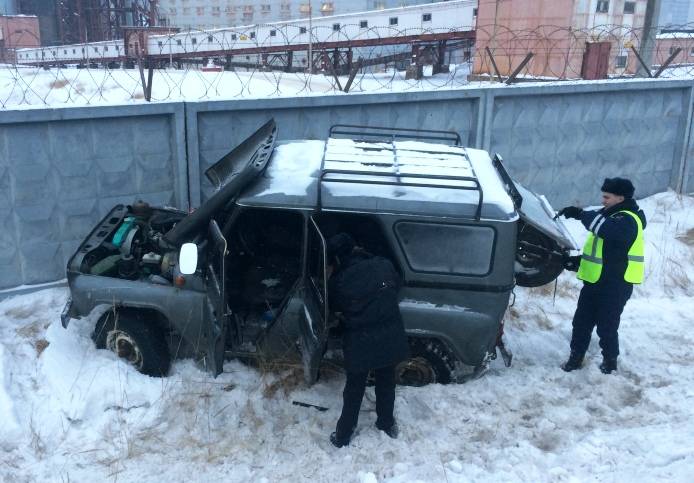 В Пермском крае мужчина угнал автомобиль и попал в два ДТП
