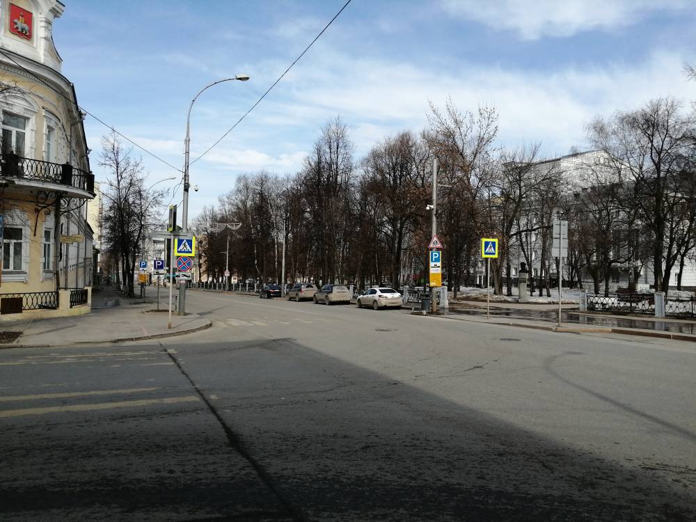 Когда пусто — хорошо. Первый день самоизоляции в Перми