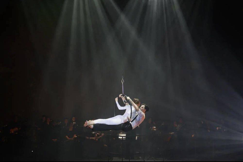 Концерт-исследование: премьера Music Hall (12+) в Пермском Театре-Театре