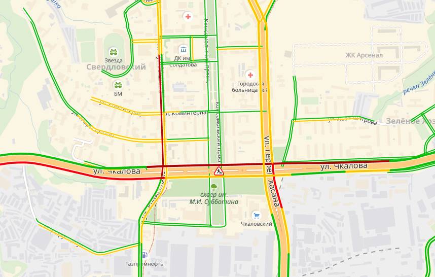 В результате ДТП с троллейбусом на ул. Куйбышева образовалась пробка