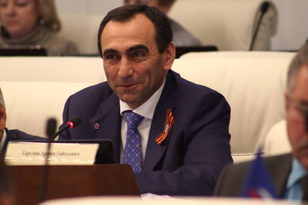 ​Вперед и вверх. Большое интервью с депутатом Законодательного Собрания Арменом Гарсляном 