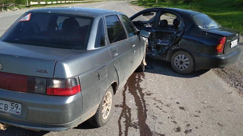 ​В ДТП на трассе в Прикамье пострадали три человека 