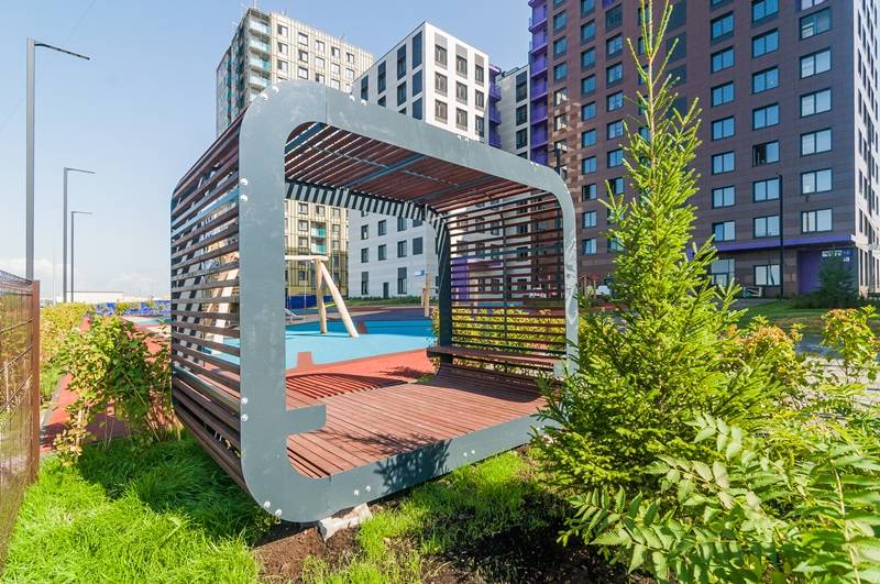 В теплых кварталах «ПОГОДА»  ещё один двор-оазис с  арт-объектами  ждет своих новоселов