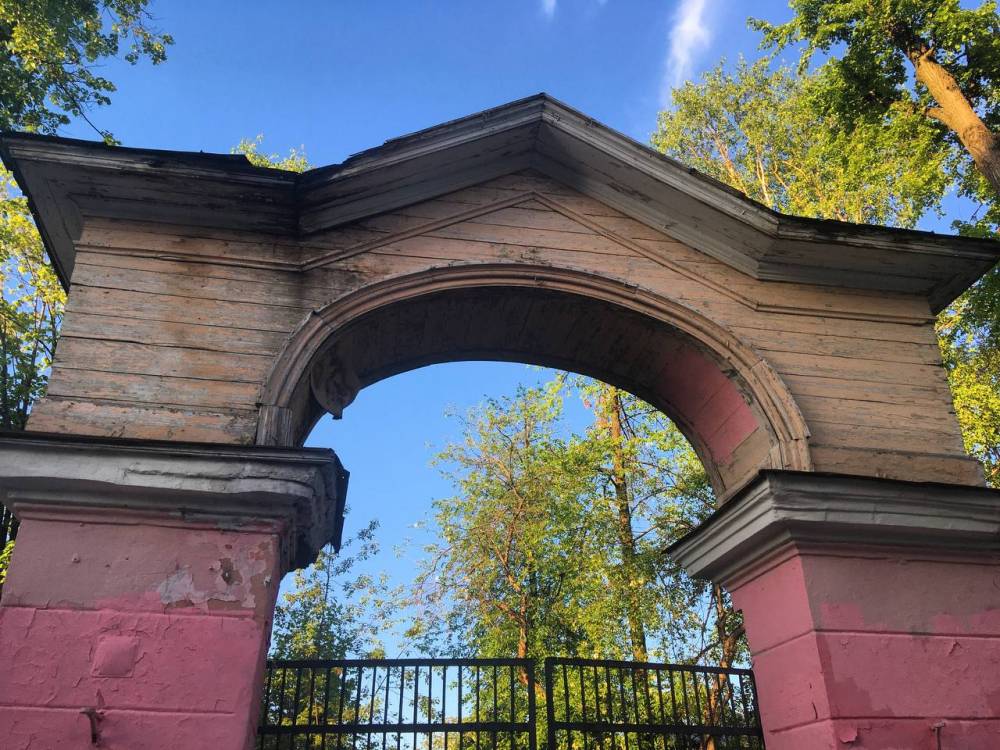​Реставрацию «Ограды с воротами» Пермского педуниверситета планируют закончить в конце марта