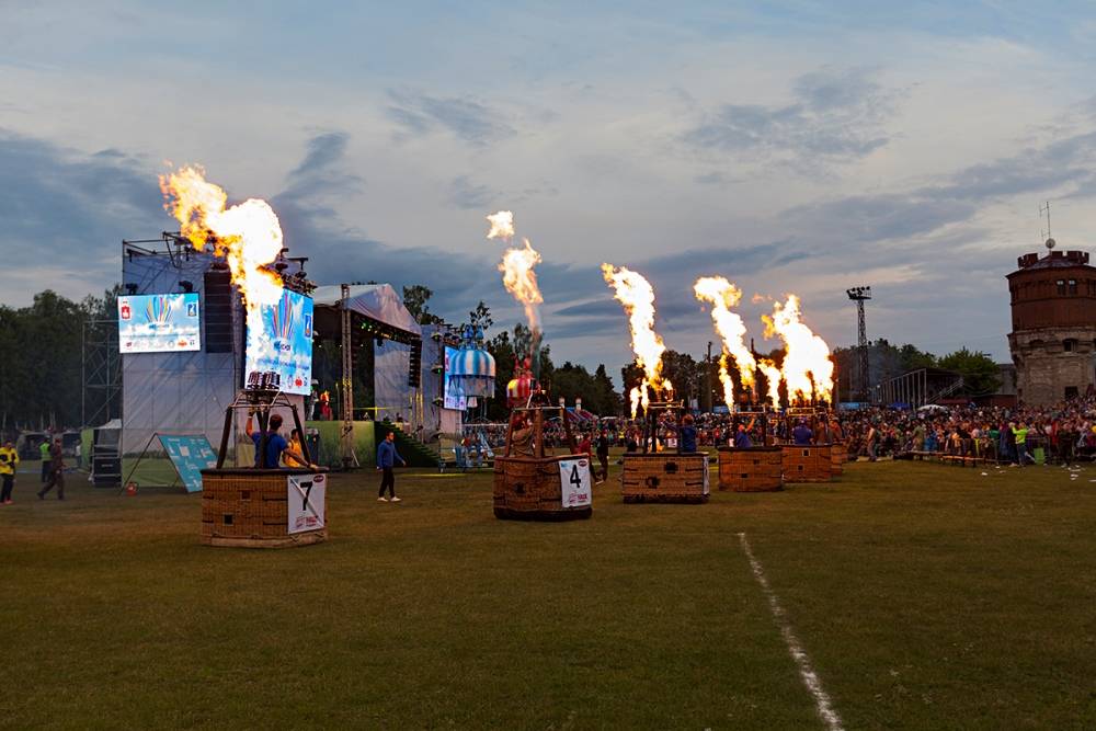 ​На седьмом небе от ярмарки. Как прошло открытие фестиваля «Небесная ярмарка» в Кунгуре