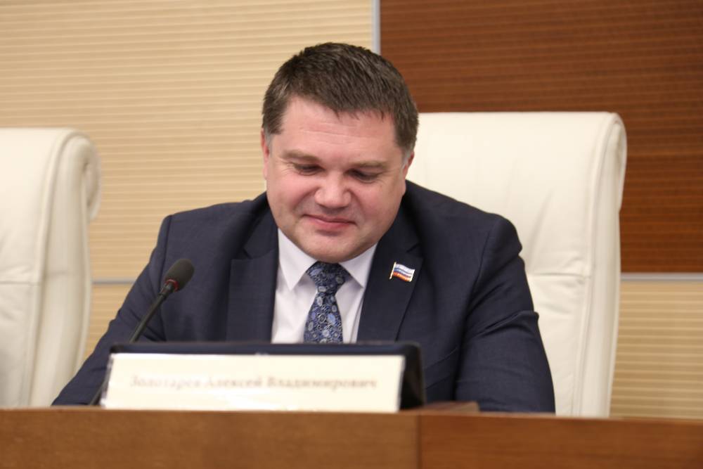 ​Заместитель председателя Заксобрания Алексей Золотарев – о работе в округе 